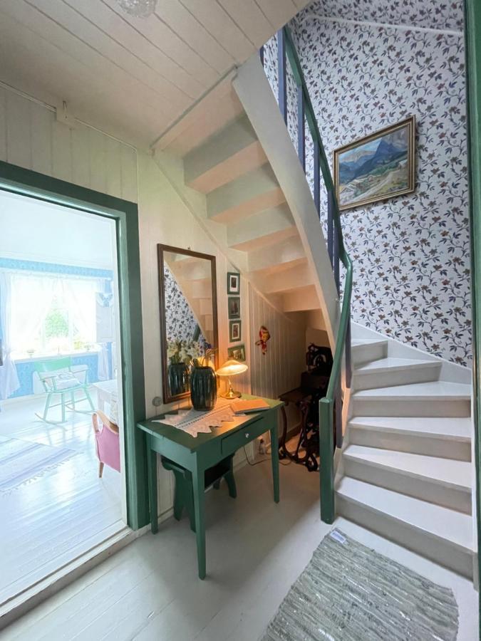 Aobrio Holidayhouse, Authentic Norwegian Farmhouse Close To Flam Lærdalsøyri Exterior foto